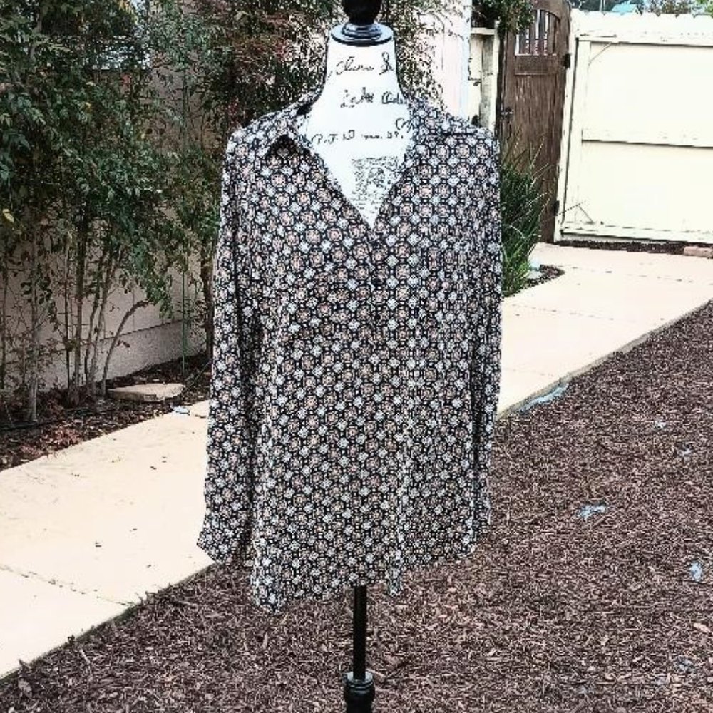 Pleione Geometric Top Shirt Blouse Long Sleeve L Collared Button-Down Career